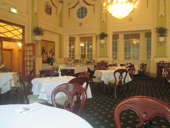 Cello's Restaurant Castlereagh Boutique Hotel